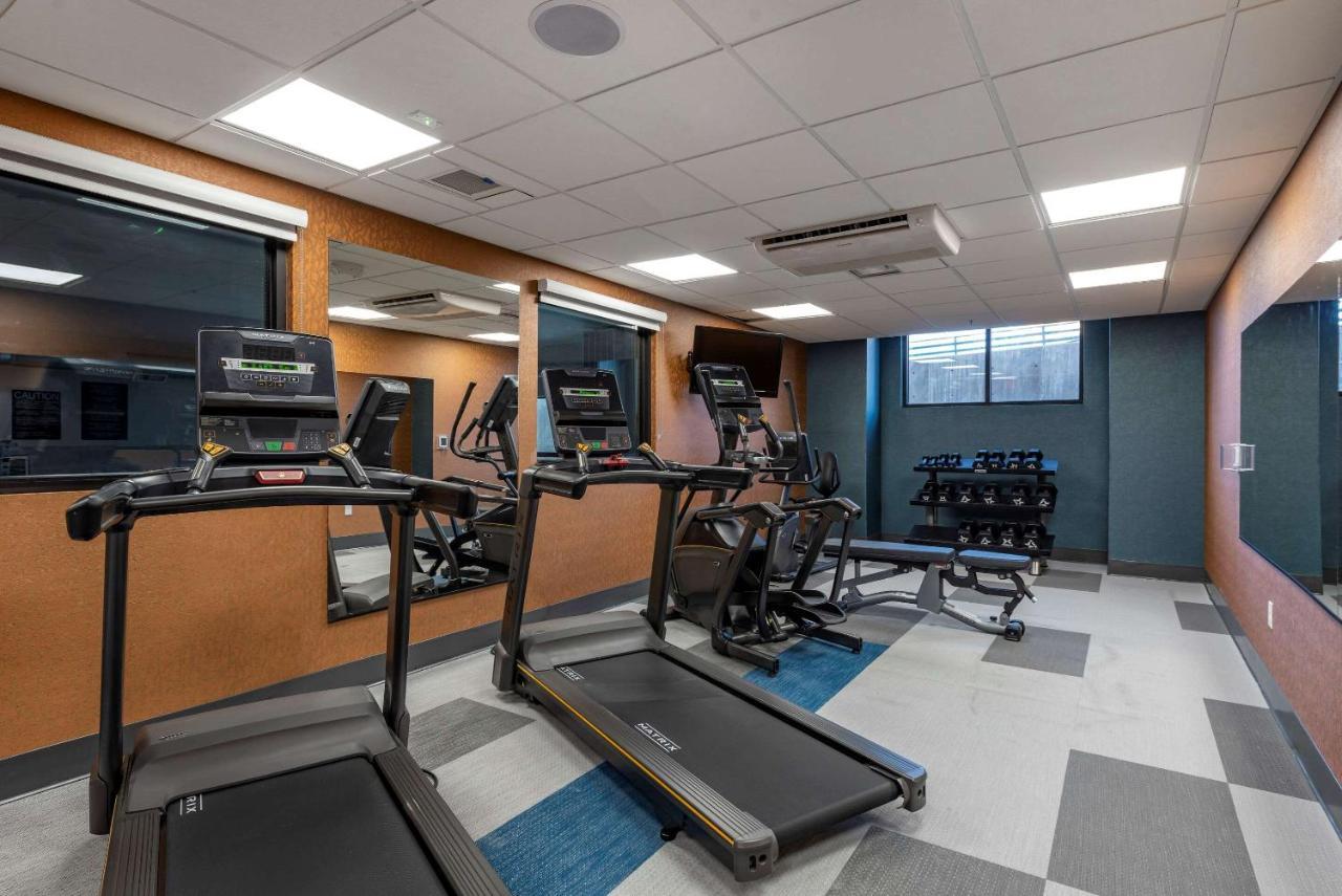 Mainstay Suites Colorado Springs East - Medical Center Area Exterior photo
